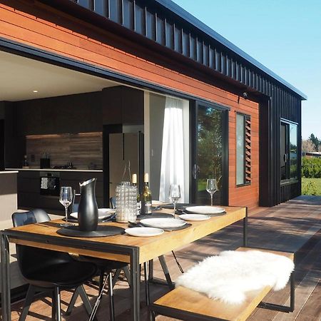 Pinot Longbox - Martinborough Holiday Home מראה חיצוני תמונה