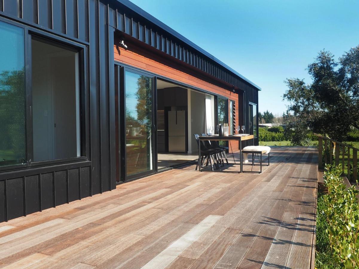 Pinot Longbox - Martinborough Holiday Home מראה חיצוני תמונה
